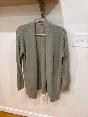lululemon athletica Open-Front Cardigan in Sage Green